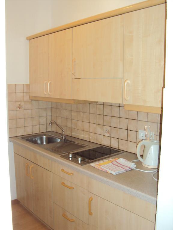 Residence Krone Schenna Zimmer foto